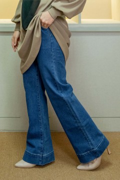 Madelyn Bootcut - MEDIUM