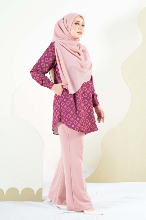 Azalea Top - Merlot