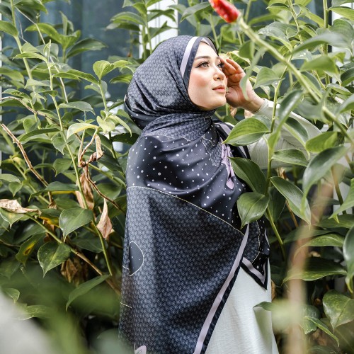 Maira Shawl - Oxford