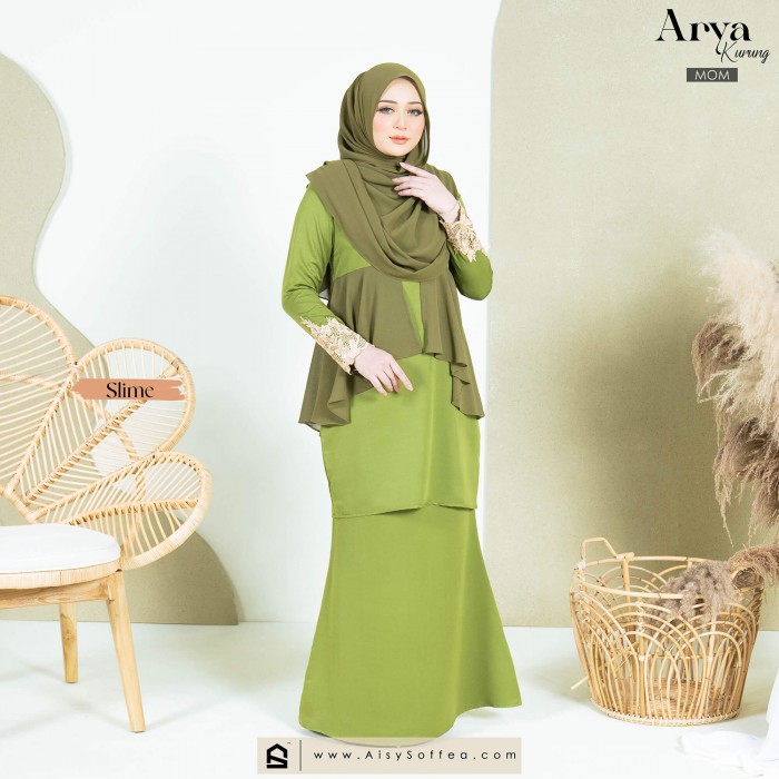 Arya : Kurung Mom - Slime